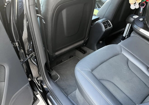 Audi Q3 cena 92000 przebieg: 64000, rok produkcji 2018 z Starachowice małe 121